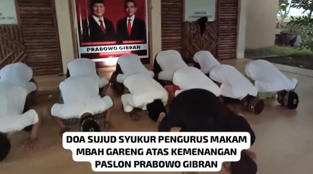 Relawan Gibran Di Kudus Sujud Syukur Prabowo Gibran Unggul Dominan Versi Quick Count Liputan99 Com