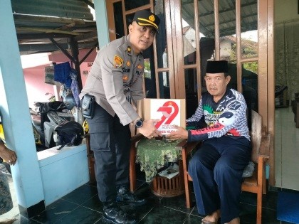 Polres Kudus Salurkan Bantuan Sembako, Wujud Kepedulian Nyata di Tengah Masyarakat