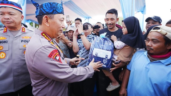Kapolri Secara Khusus Resmikan Jembatan Bayah Lebak, Manfaat ke 8.000 Jiwa
